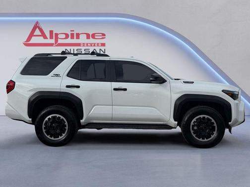 2025 Toyota 4Runner TRD Off Road