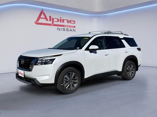 2025 Nissan Pathfinder SL 4WD