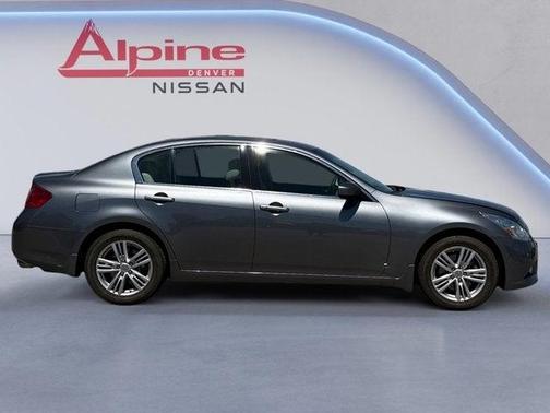 2013 INFINITI G37x Base