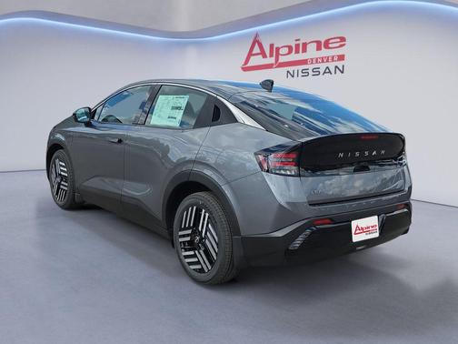 2026 Nissan Leaf SV