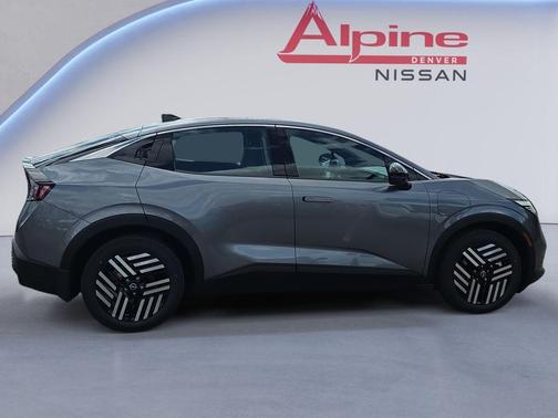 2026 Nissan Leaf SV