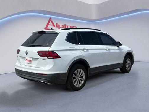 Pure White 2019 Volkswagen Tiguan 2.0T SE 4MOTION