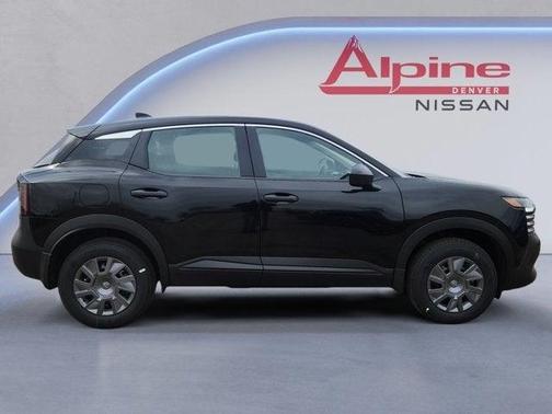 2025 Nissan Kicks S