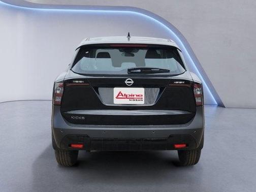 2025 Nissan Kicks S