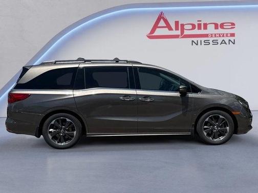 2022 Honda Odyssey Elite