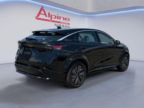 Black Diamond Pearl 2024 Nissan ARIYA EVOLVE+