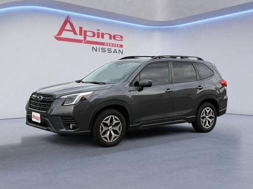 2022 Subaru Forester Premium