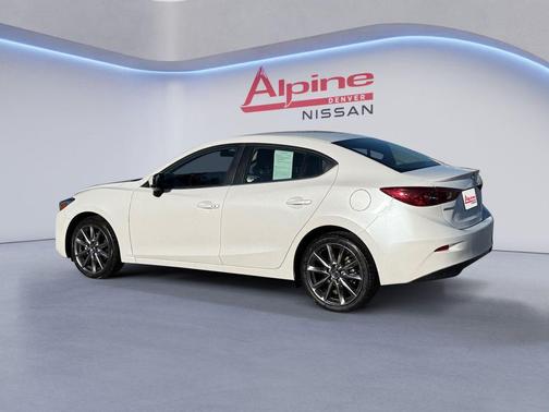 2018 Mazda Mazda3 Touring