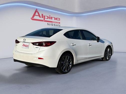 2018 Mazda Mazda3 Touring