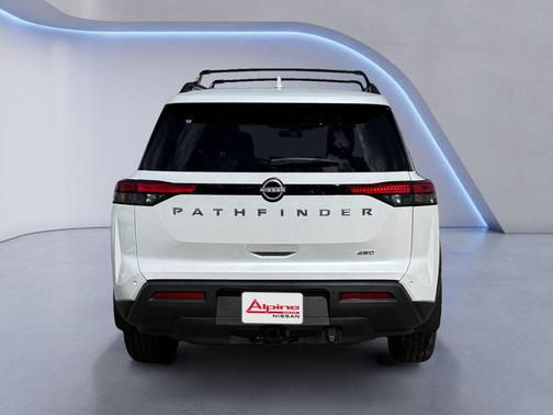 2025 Nissan Pathfinder SV 4WD