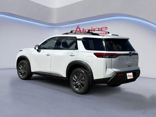 2025 Nissan Pathfinder SV 4WD