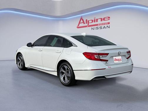 Platinum White Pearl 2018 Honda Accord EX-L