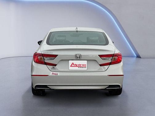 Platinum White Pearl 2018 Honda Accord EX-L