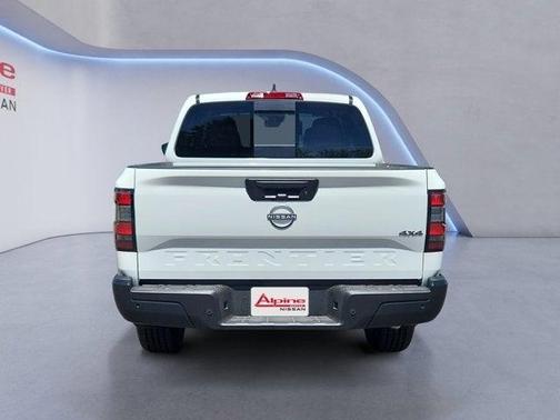2025 Nissan Frontier S