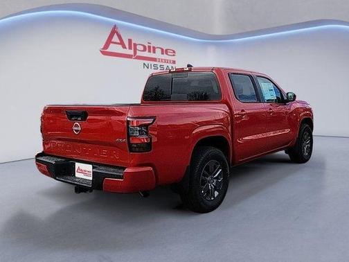 2025 Nissan Frontier SV