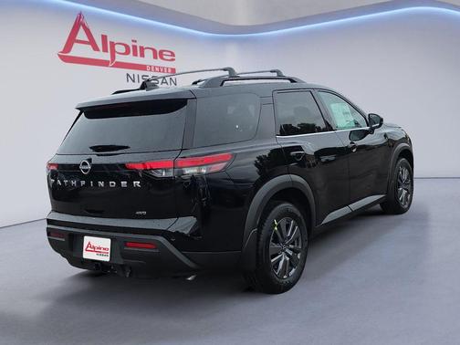 2025 Nissan Pathfinder SV 4WD