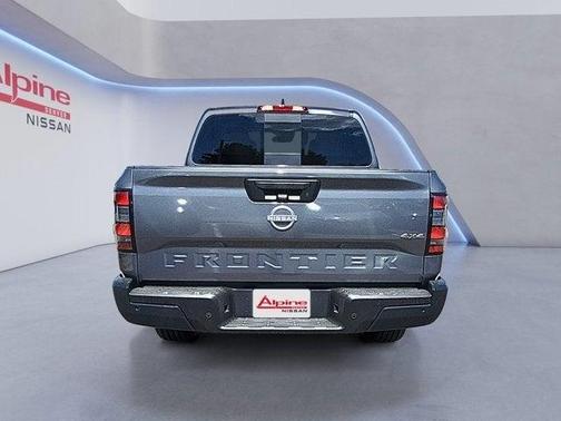 2025 Nissan Frontier S