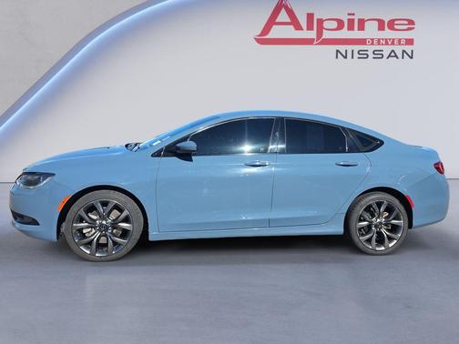 2015 Chrysler 200 S
