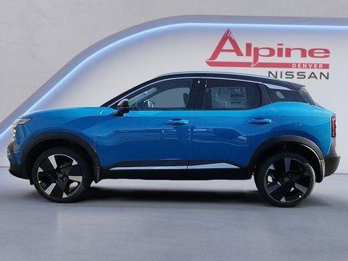 2025 Nissan Kicks SR