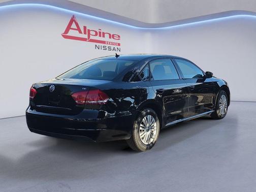 2015 Volkswagen Passat 1.8T S