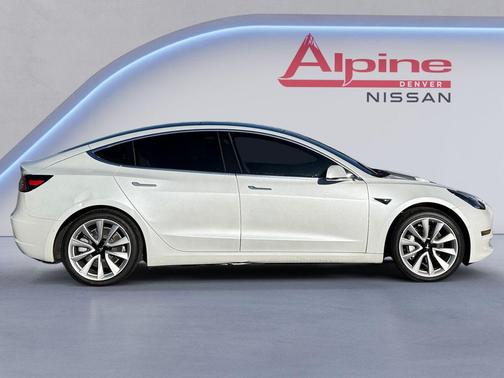 2020 Tesla Model 3 Long Range