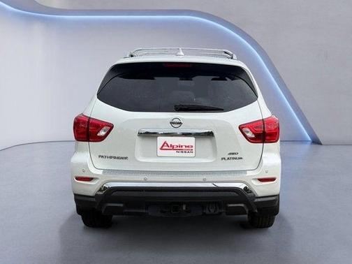 2020 Nissan Pathfinder Platinum