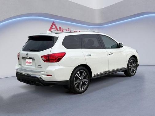 2020 Nissan Pathfinder Platinum
