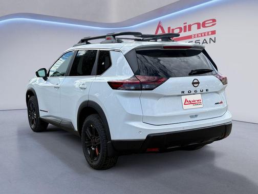 2026 Nissan Rogue Rock Creek