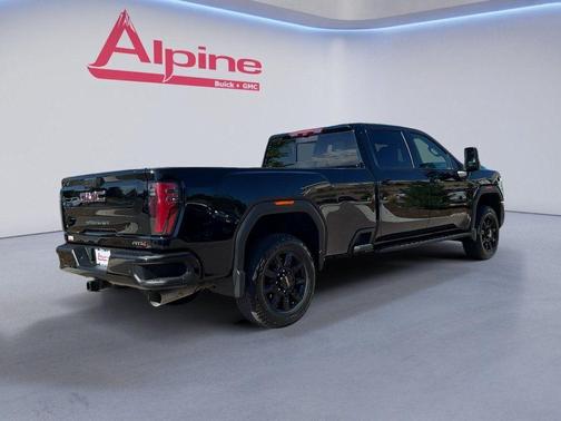 2024 GMC Sierra 2500 AT4
