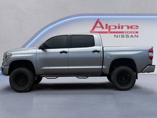2018 Toyota Tundra SR5