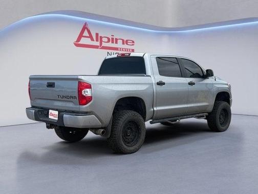 2018 Toyota Tundra SR5