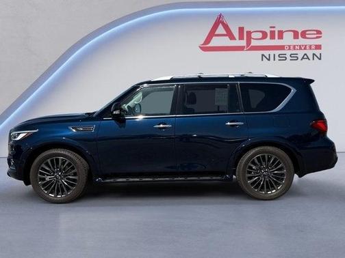 2022 INFINITI QX80 Luxe
