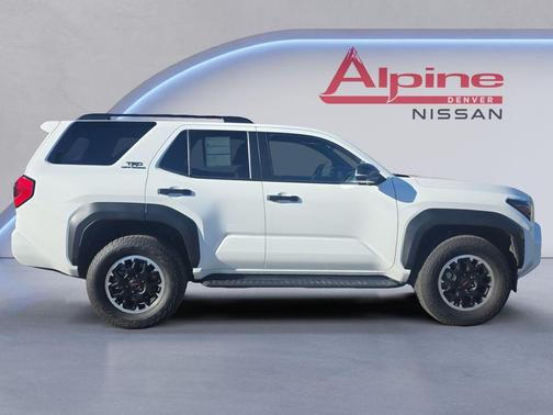 2025 Toyota 4Runner TRD Off Road