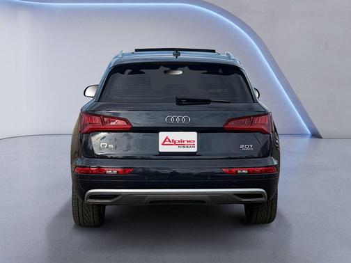 2018 Audi Q5 2.0T Premium Plus