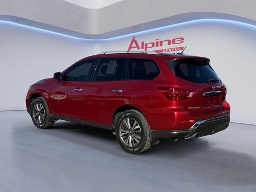 2017 Nissan Pathfinder S