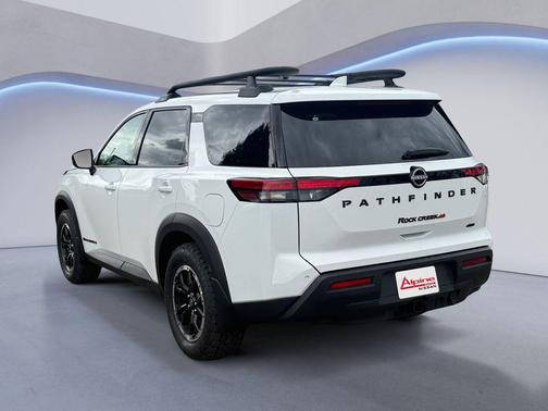 2025 Nissan Pathfinder Rock Creek 4WD
