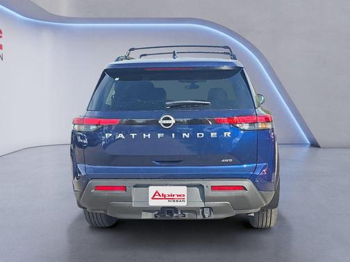 2025 Nissan Pathfinder SV 4WD