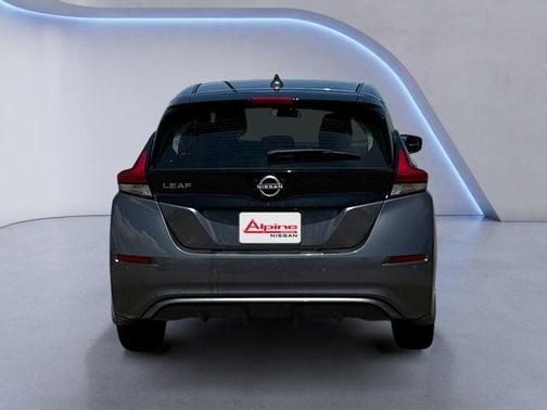2025 Nissan Leaf S