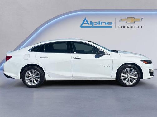 Summit White 2023 Chevrolet Malibu FWD 1LT