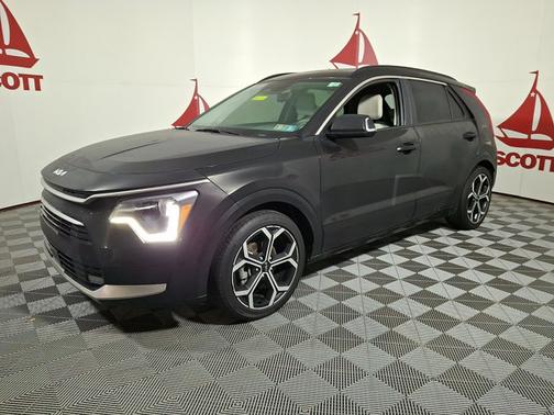 2023 Kia Niro EX Touring