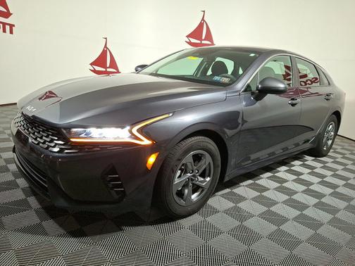 2022 Kia K5 LXS