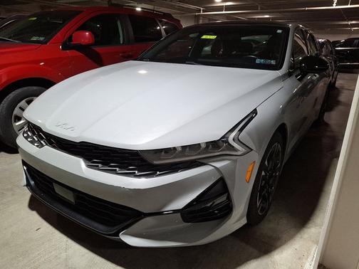 2022 Kia K5 GT-Line