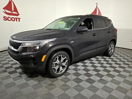 2022 Kia Seltos EX