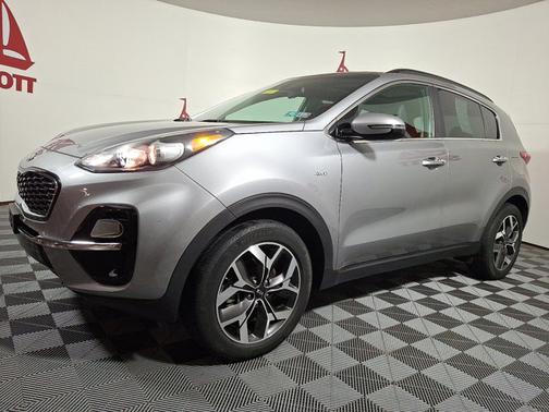 2022 Kia Sportage EX