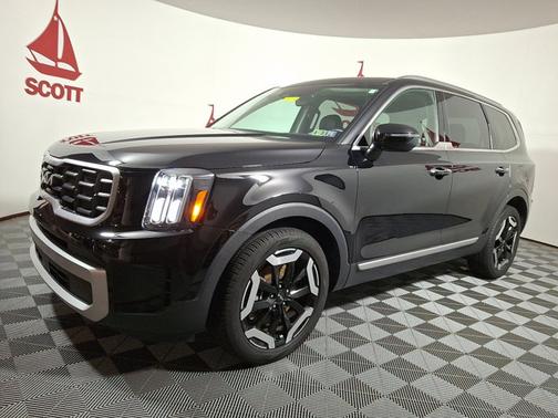 2023 Kia Telluride S