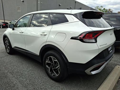 2023 Kia Sportage LX