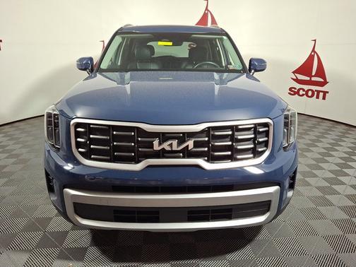 Midnight Lake Blue 2024 Kia Telluride S