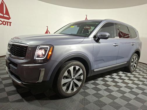 2022 Kia Telluride S