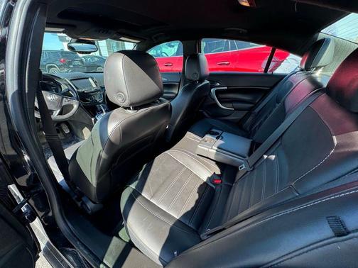 Ebony Twilight Metallic 2017 Buick Regal Turbo GS