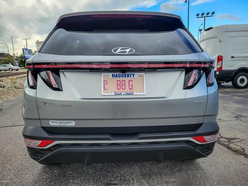 2023 Hyundai TUCSON SEL